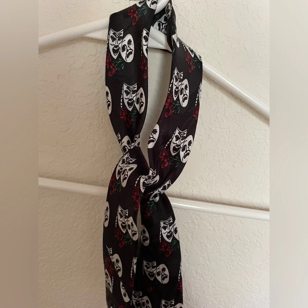 Steven Harris Comedy/Tragedy Tie